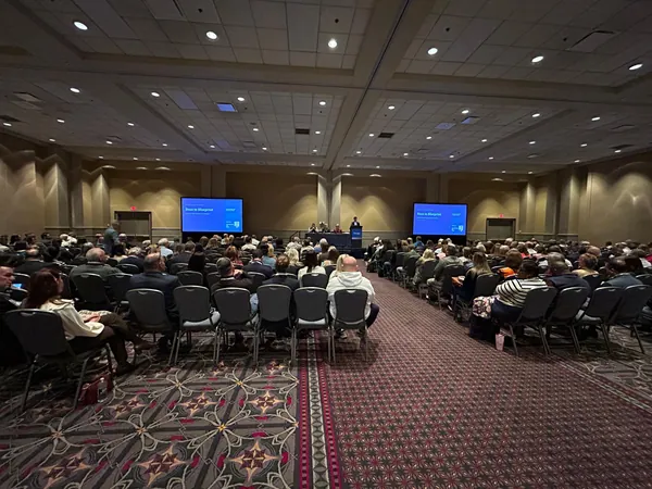 A full room on Sunday